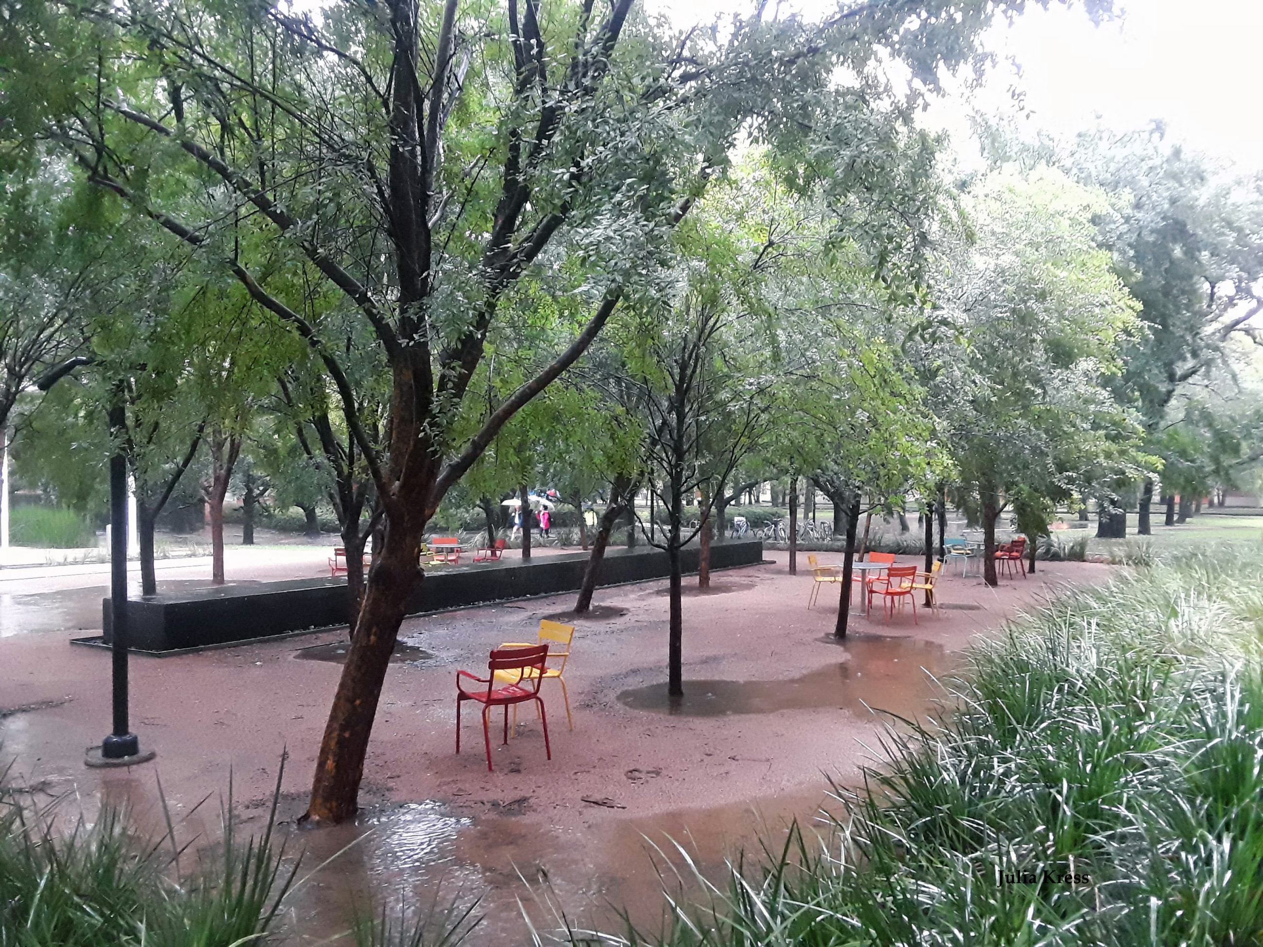 east entrance of Fondren in the rain